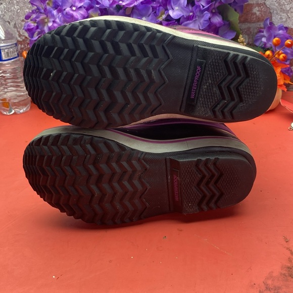 Girls Sorel Boots SZ 4 - Picture 5 of 7